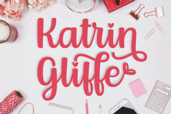 Katrin Gliffe: A Playful Script Font for Modern Editorial Design